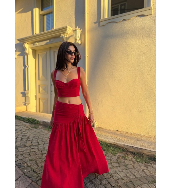 Kırmızı Eteklı Crop Muslın Takım